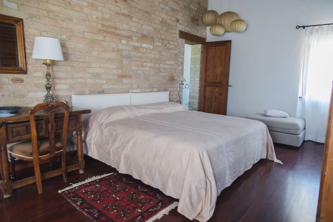 B&B Migliarino ชิวิตาโนวา มาร์เค ภายนอก รูปภาพ